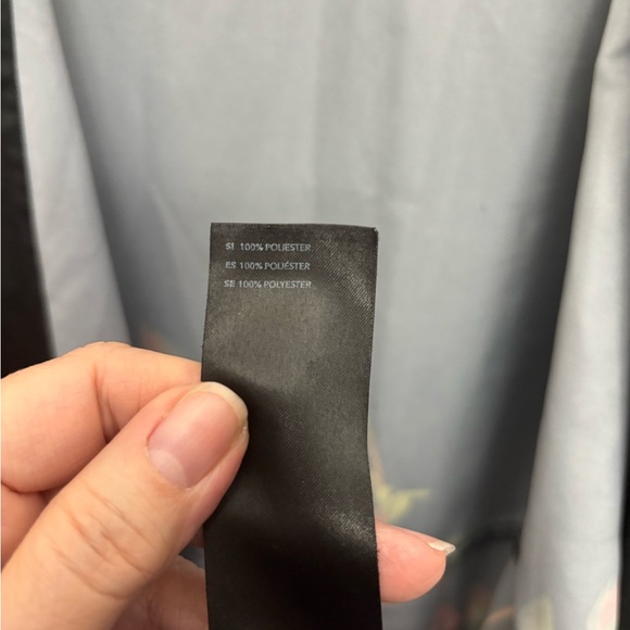 Ted Baker Luxurious Bold Floral Satiny Kimono Sleeve Women’s Robe, Sz 16/18 - Picture 6 of 9